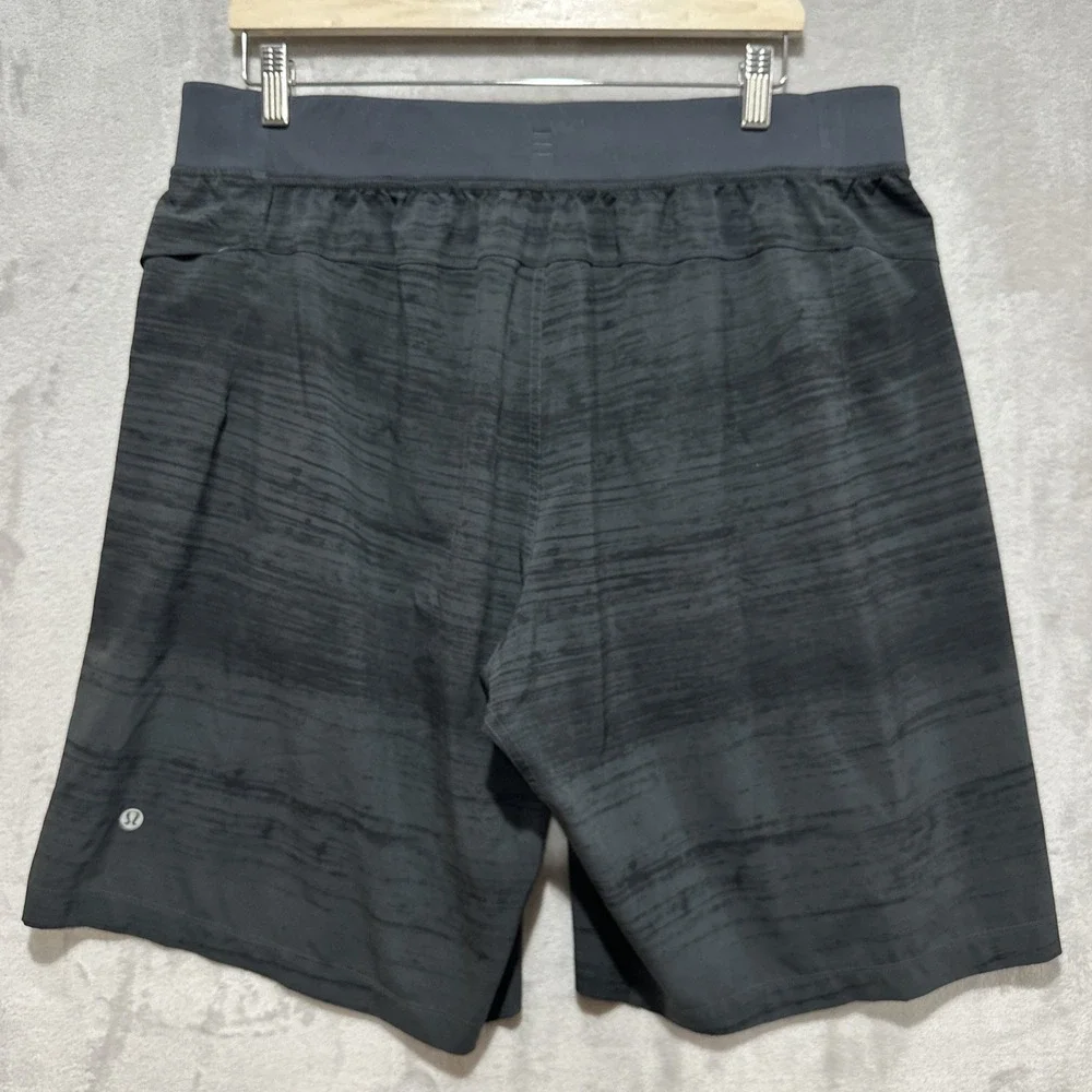 Lululemon‎ T.H.E. Linerless Short 10